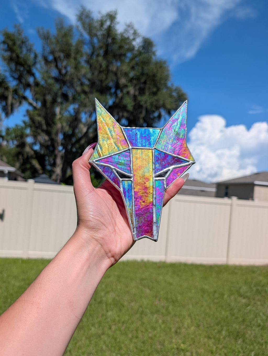 Iridescent Howler